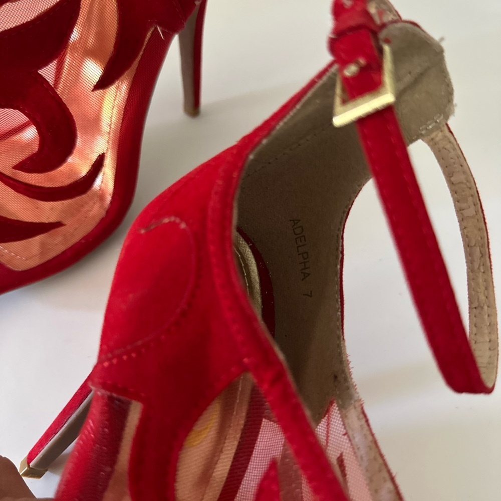 Yoki Red Open-Toe Heels - Picture 3 of 8